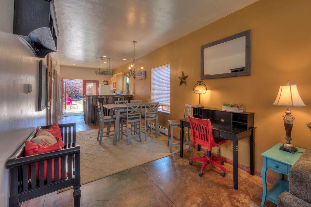 Cali Cochitta Vacation Rentals Моаб Экстерьер фото